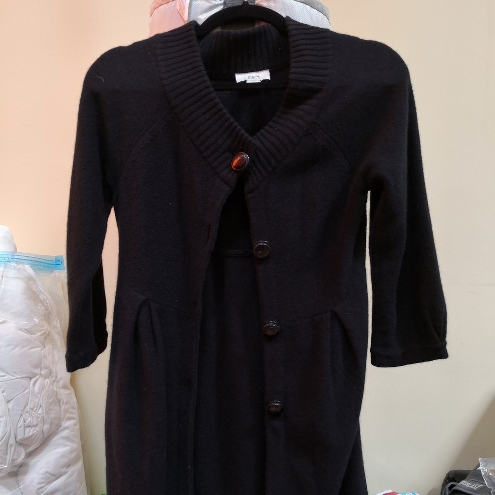 Sweater almost brand new